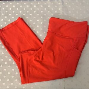 Old Navy Active High-Rise Coral 3/4 Length Leggings